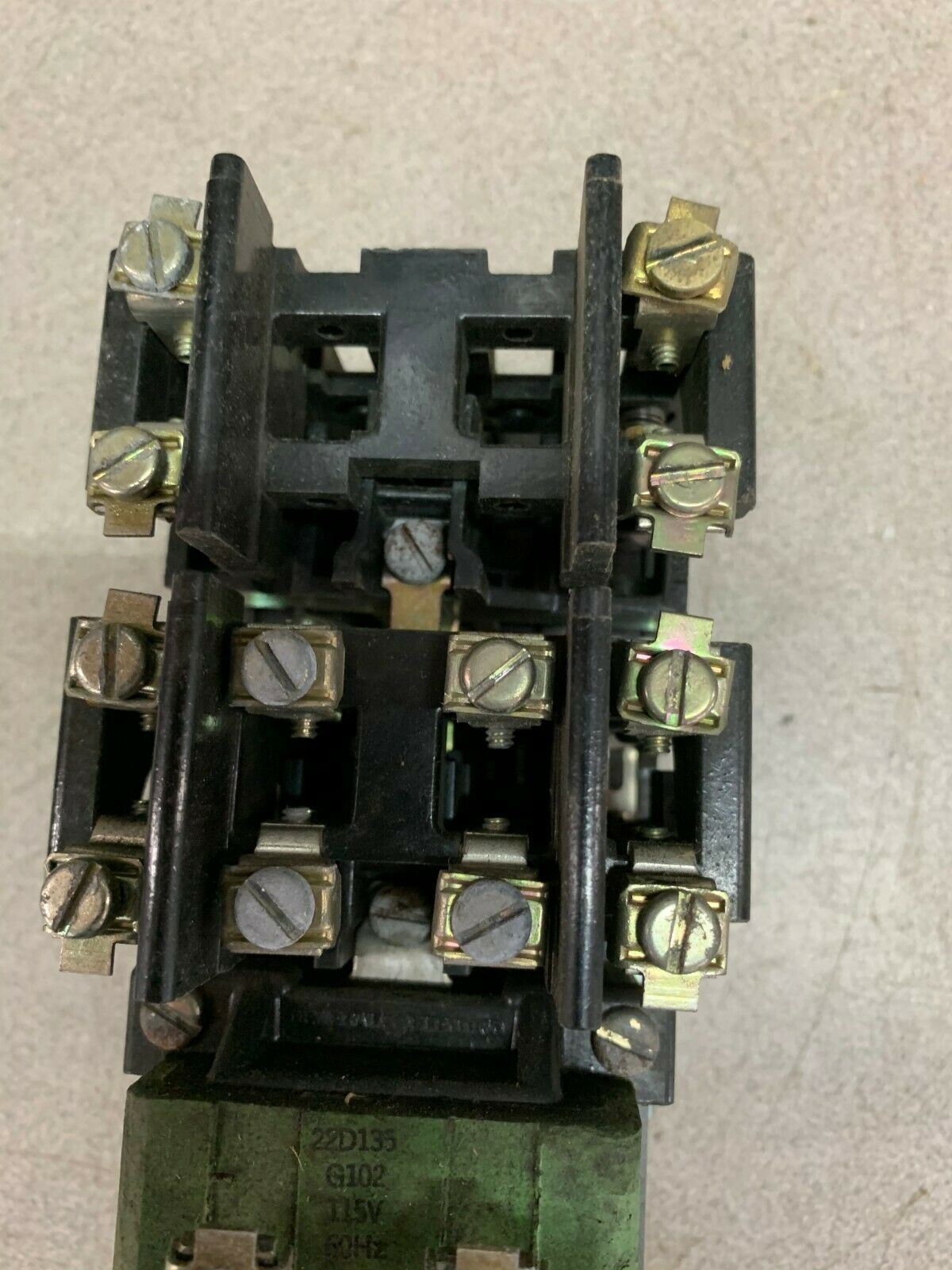 USED GENERAL ELECTRIC RELAY CR2810A11BD