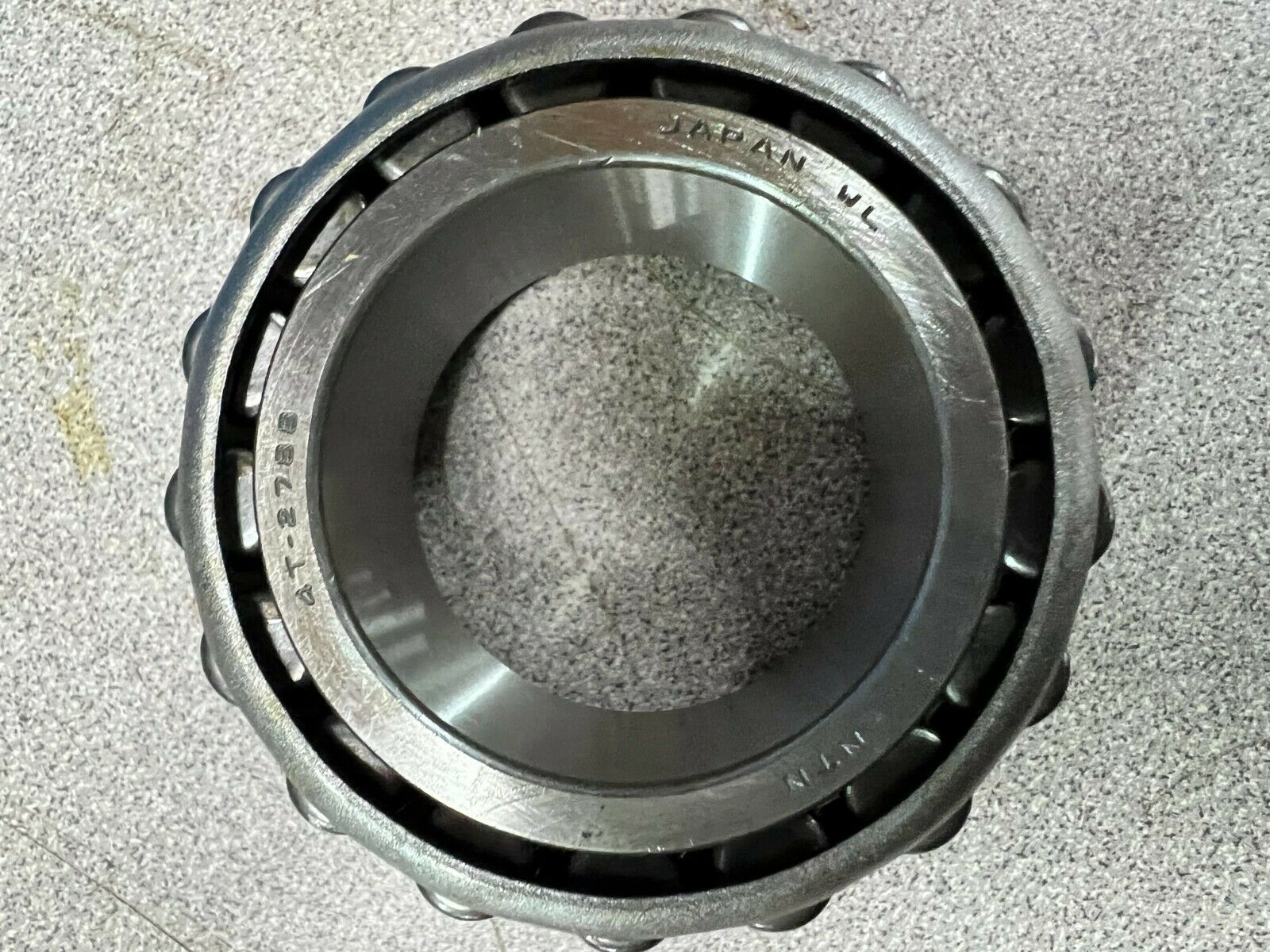 NEW IN BOX NTN ROLLER BEARING 4T-2788