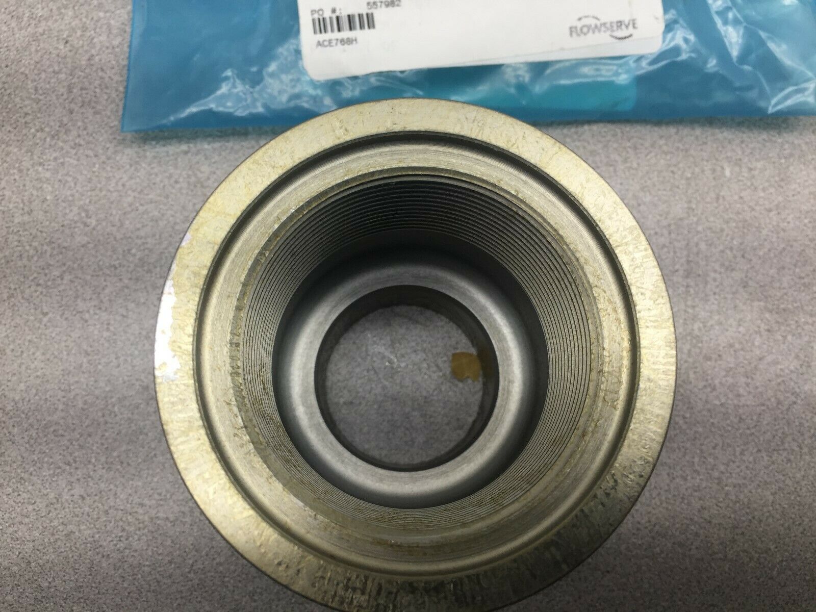 NEW NO BOX FLOWSERVE NUT THR CLR ASSY 024480-01 / 328551