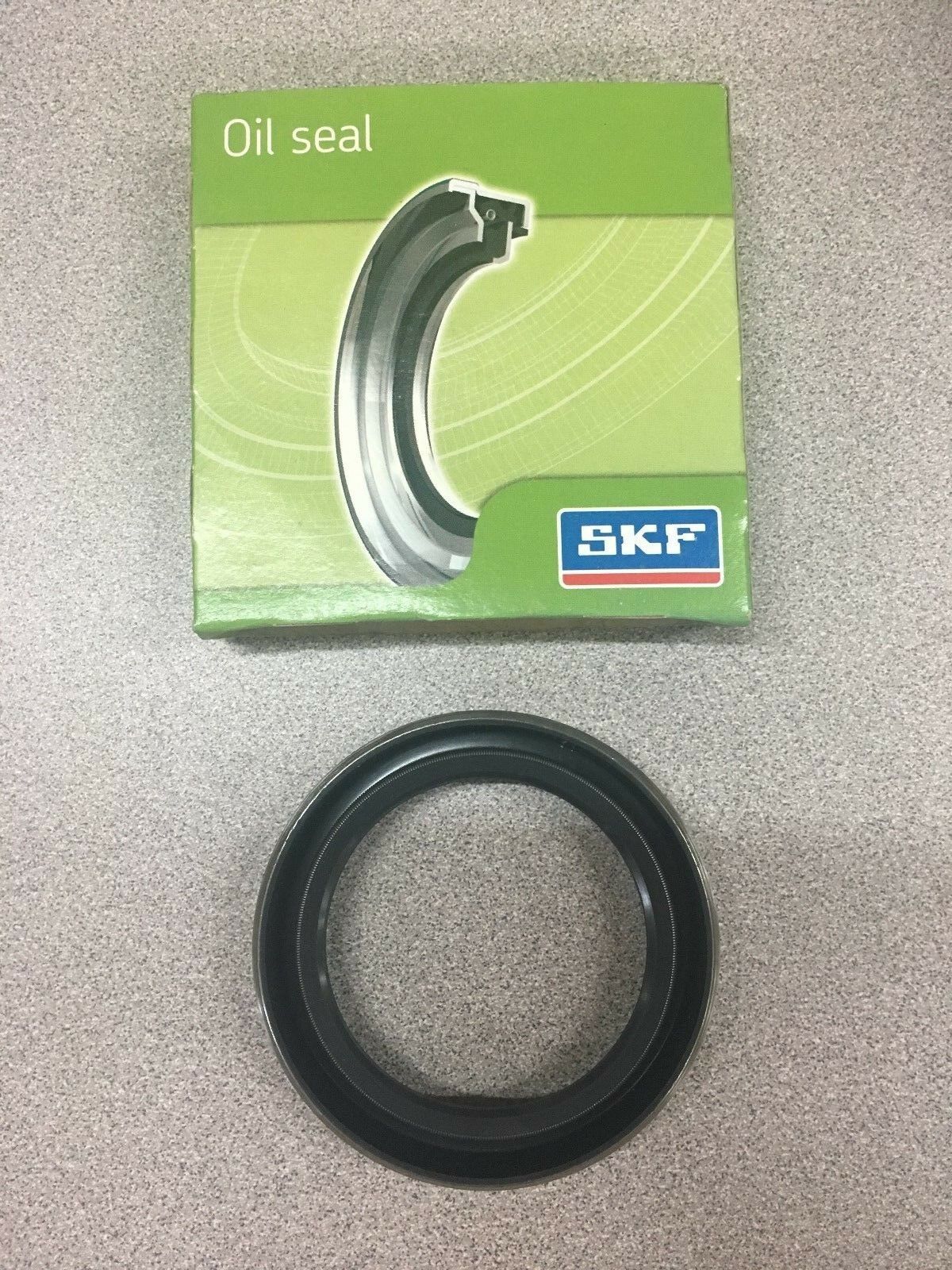 NEW IN BOX SKF OILSEAL 22040