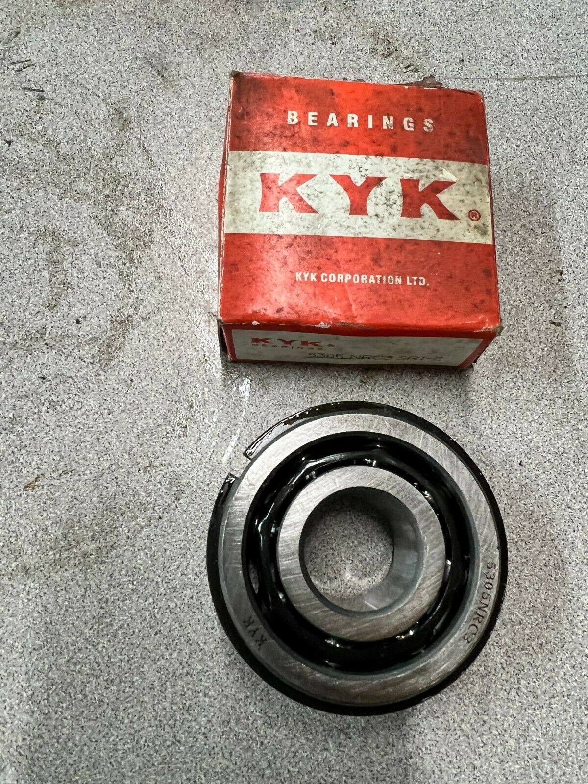 NEW IN BOX KYK 5305NRC3 BALL BEARING 5305 NRC3 SRI-2