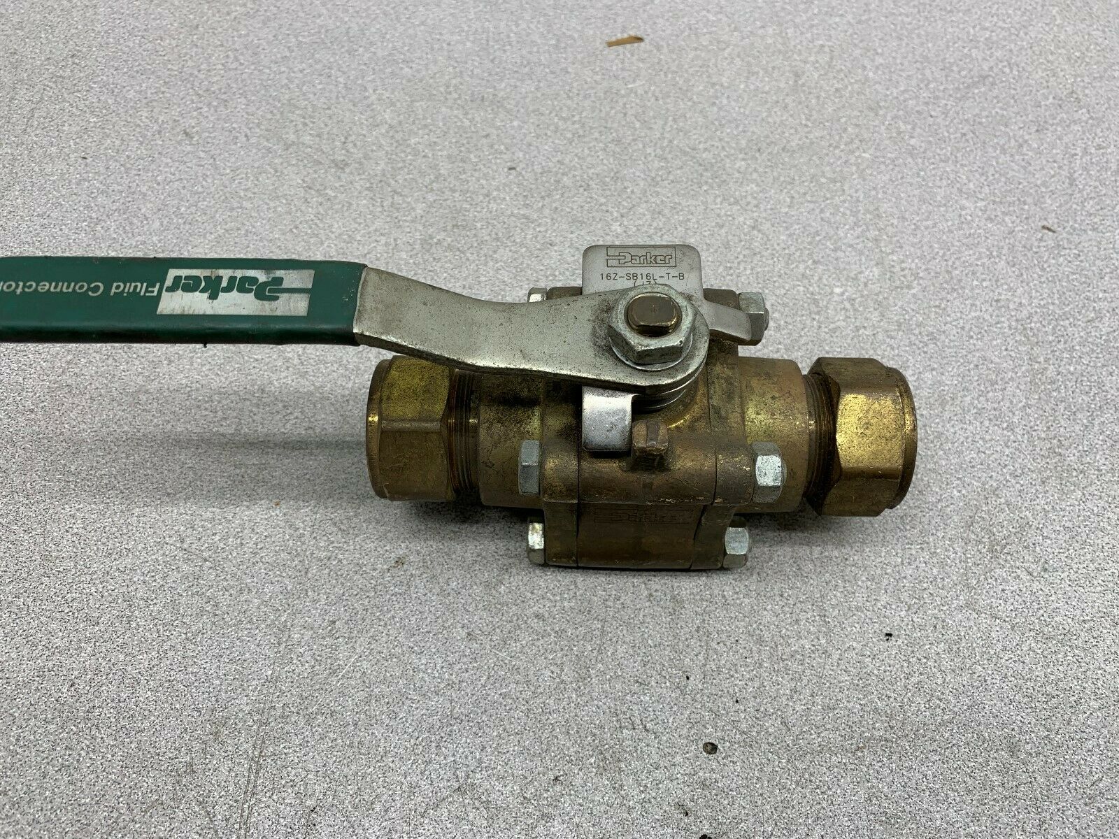 NEW NO BOX PARKER BALL VALVE 16Z-SB16L-T-B