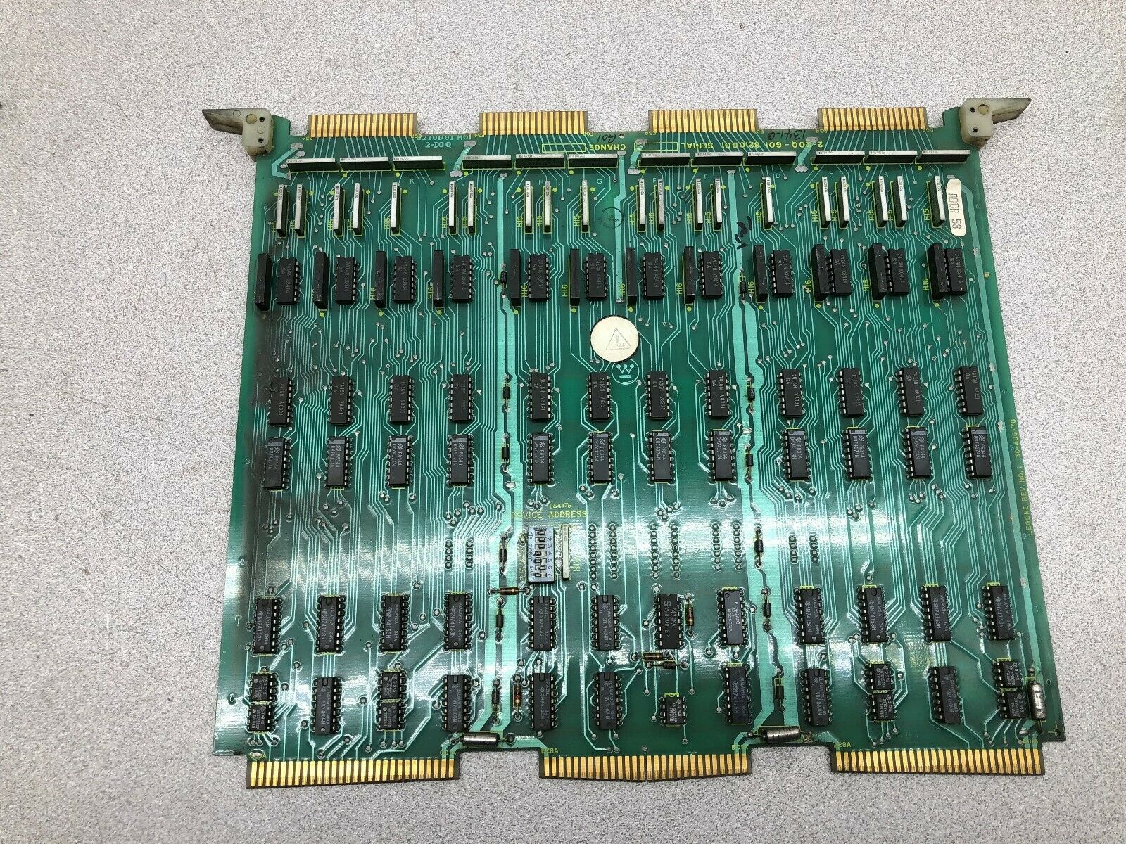 USED AUTOMATION  INTELEGENCE CIRCUIT BOARD CARD 2-IOQ / 8210D01-H01