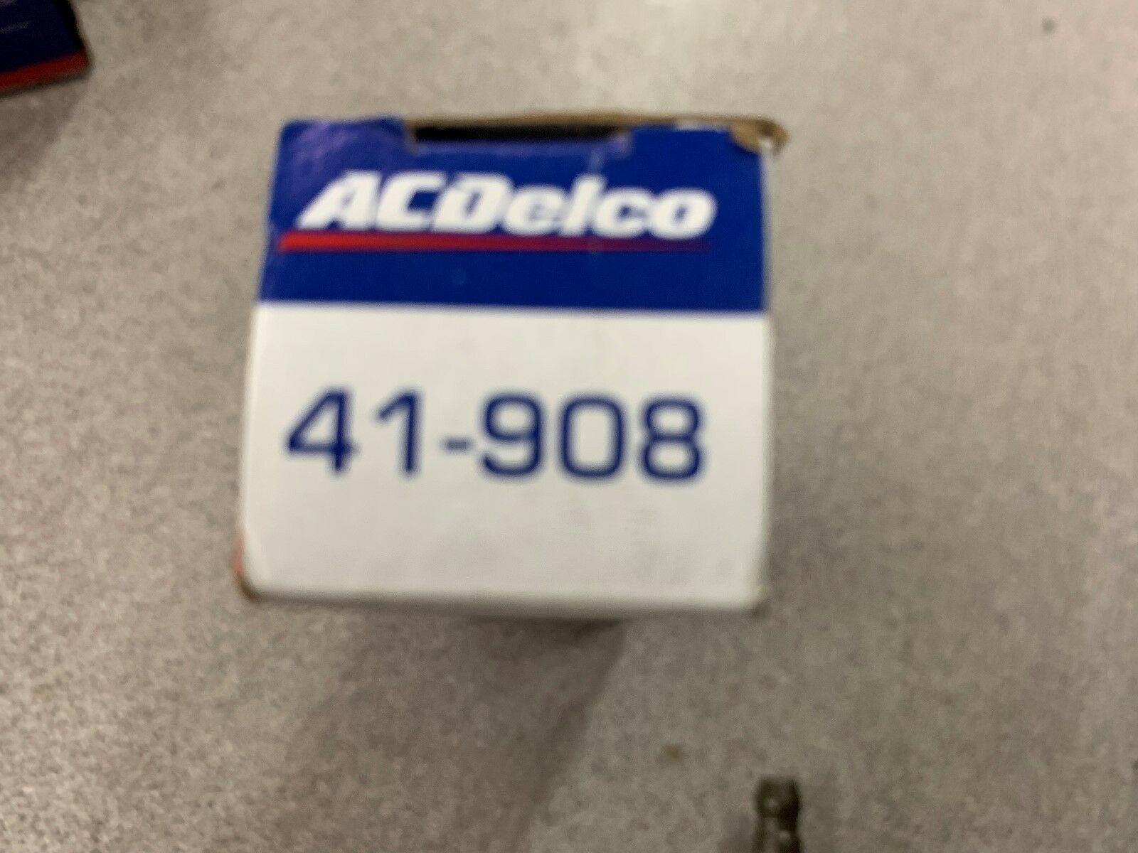 LOT OF 4 NEW IN BOX ACDELCO SPARK PLUG 41-908