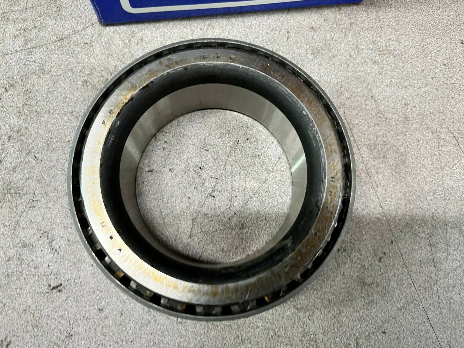 NEW IN BOX SKF ROLLER BEARING HM516448