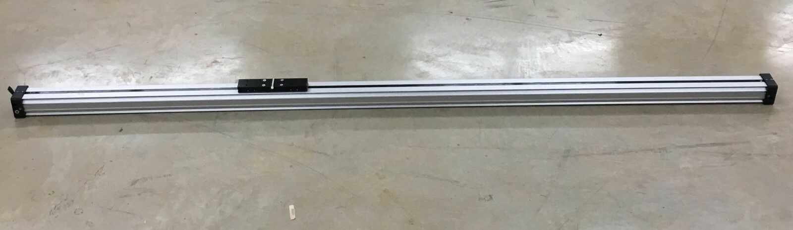 NEW NORGREN LINTRA 40MM-INT GUIDED RODLESS CYLINDER C/46040B/M/82