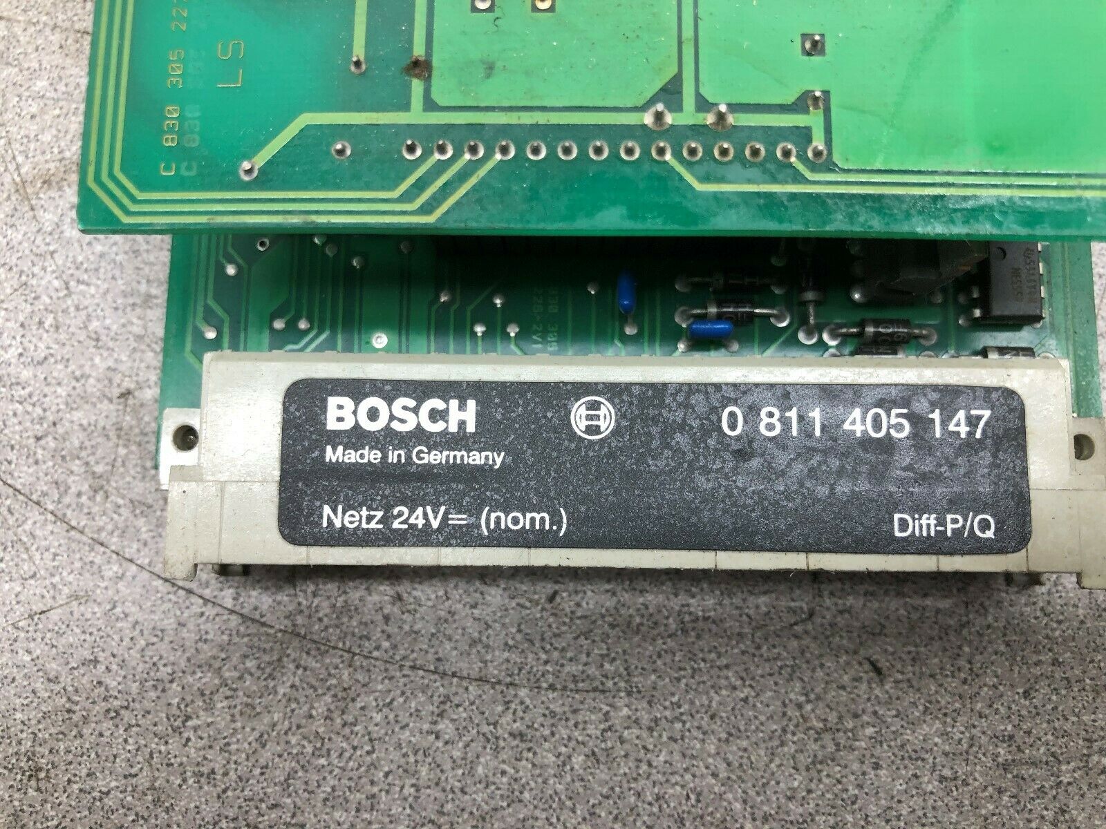 USED BOSCH DIFF-P/Q BOARD 0 811 405 147