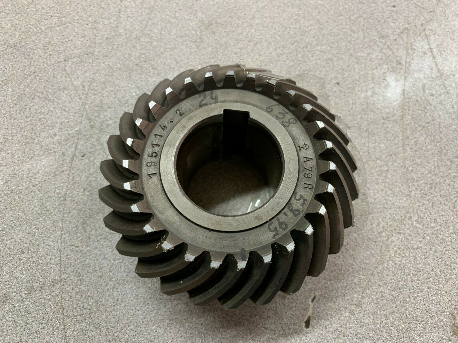 NEW NO BOX EATON A79R 58.95 GEAR 195114.2