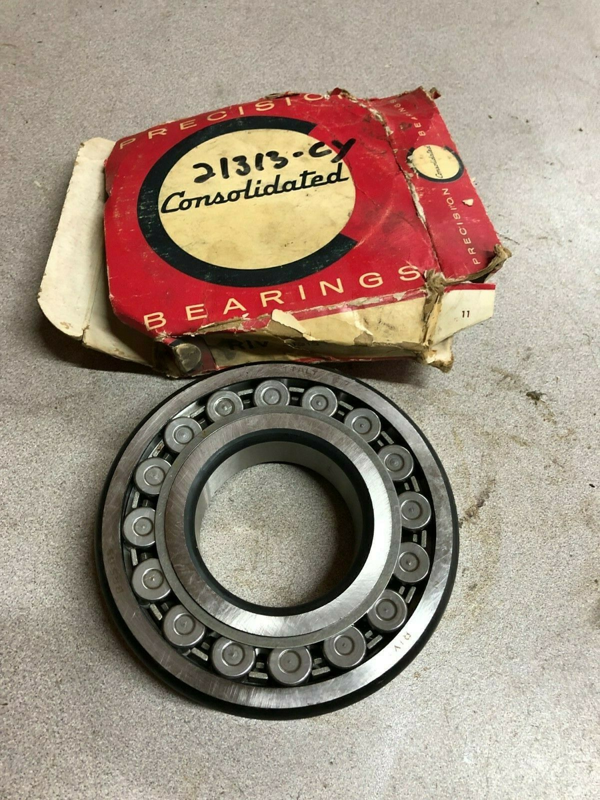 NEW IN BOX CONSOLIDATED RIV 21313 ROLLER BEARING BRS 65