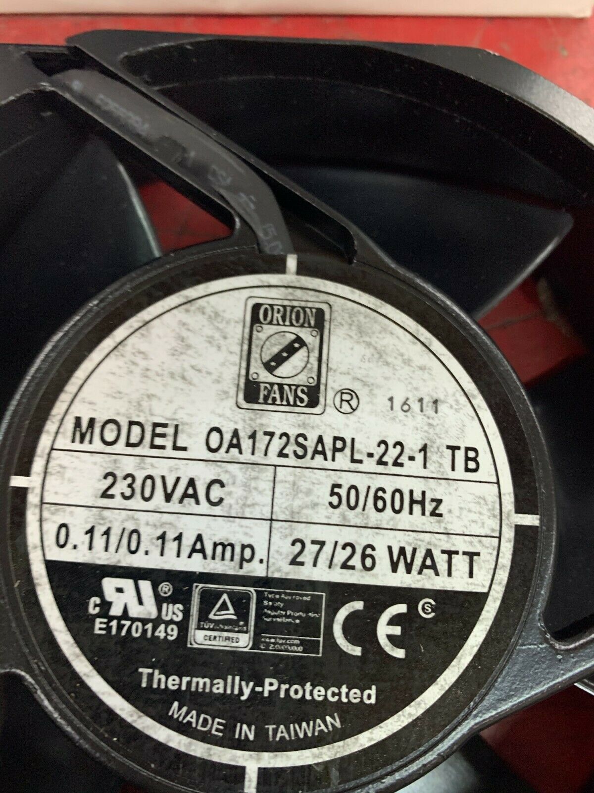 NEW IN BOX KNIGHT FAN 0A172SAPL-22-1TB
