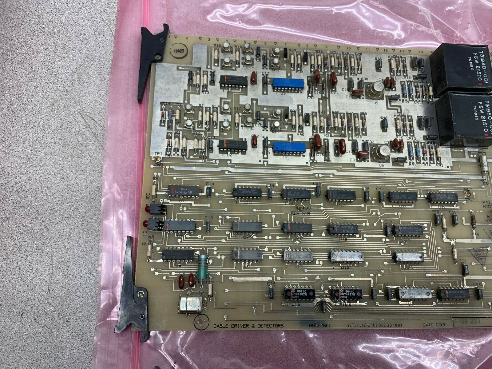 USED HONEYWELL CIRCUIT BOARD 30732233-001