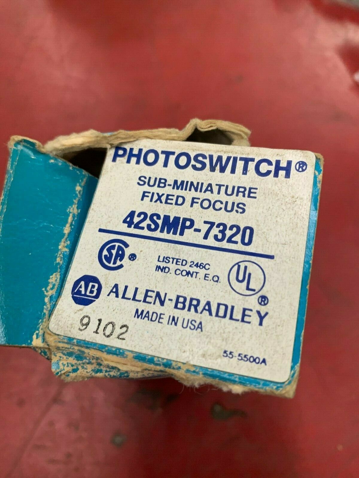 NEW IN BOX ALLEN BRADLEY PHOTOSWITCH 42SMP-7320