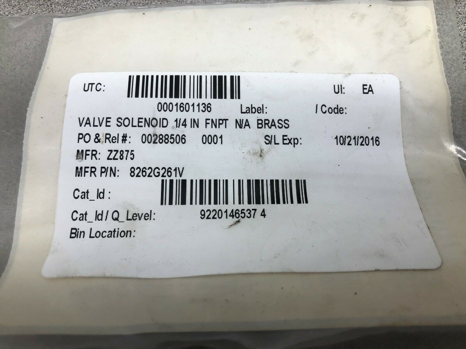 NEW IN BAG ASCO 1/4" 120 VAC SOLENOID VALVE 8262G261V