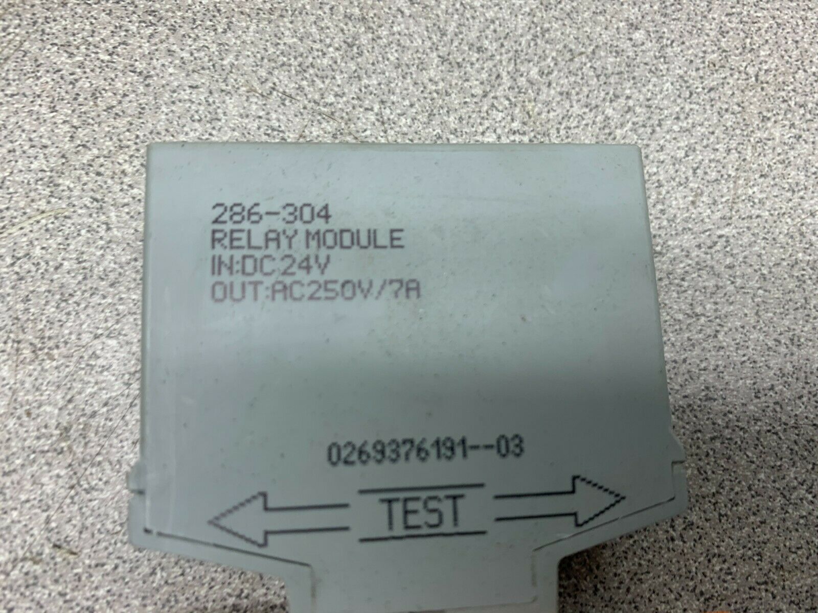 NEW TAKEOUT WAGO RELAY MODULE WITH BASE 286-304