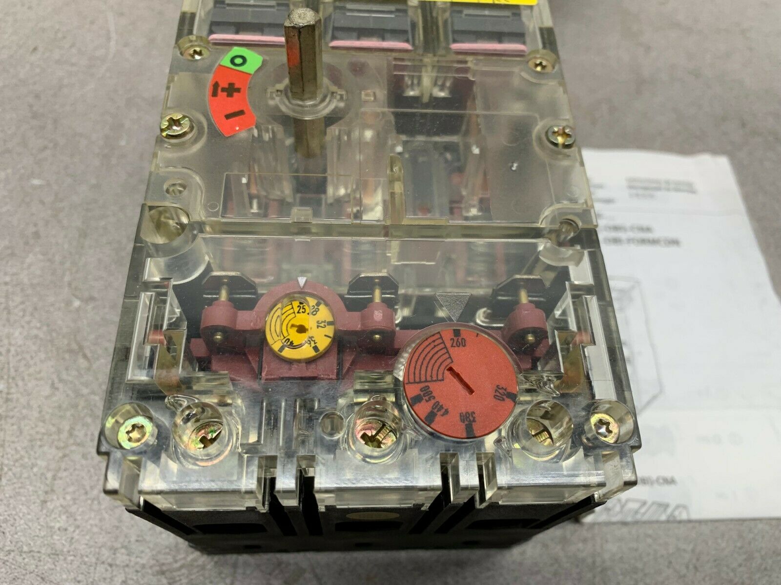 NEW IN BOX MOELLER CIRCUIT BREAKER NZM4-40