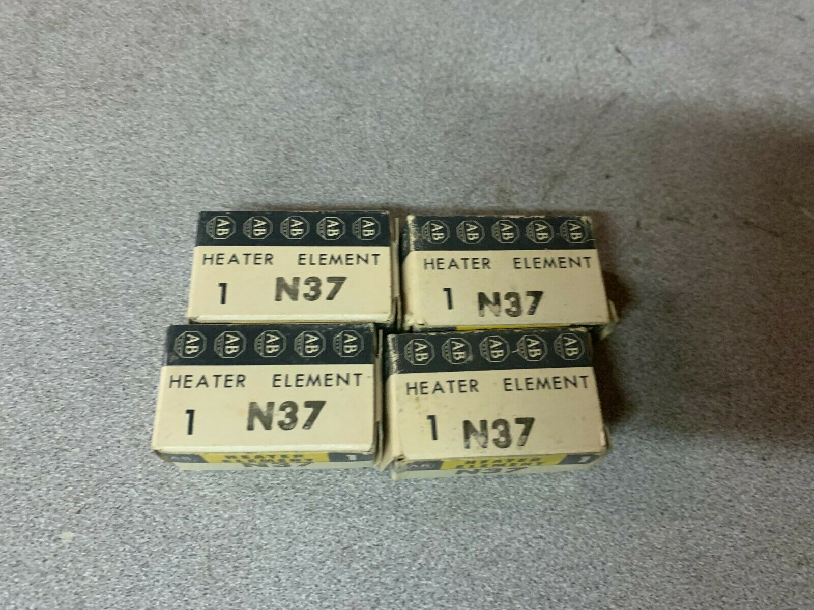 LOT OF 4 NEW IN BOX ALLEN BRADLEY HEATER ELEMENT N37