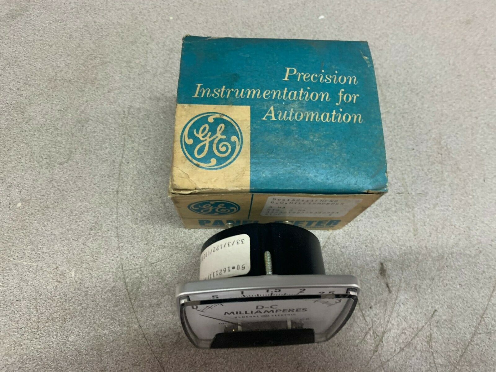 NEW IN BOX GE 0-3 DCMA METER 50-162111FNFN2