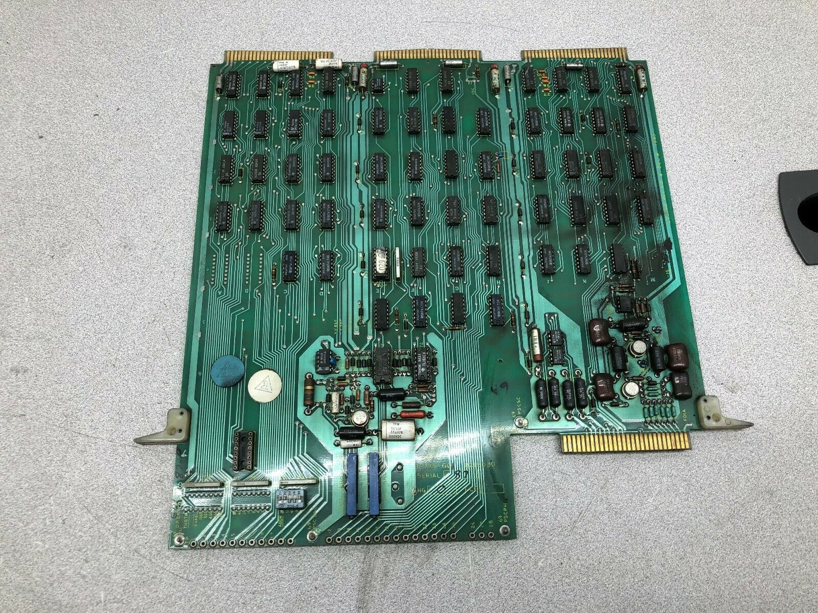 USED AUTOMATION INTELLIGENCE CIRCUIT BOARD CARD 3-AXS-G01 8212D30