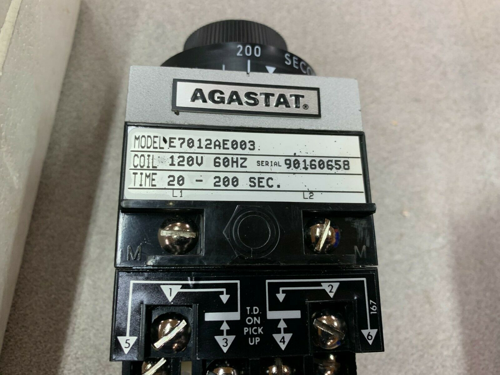 NEW AGASTAT 120V. TIMER 20-200 SEC. TIMING RELAY E7012AE003