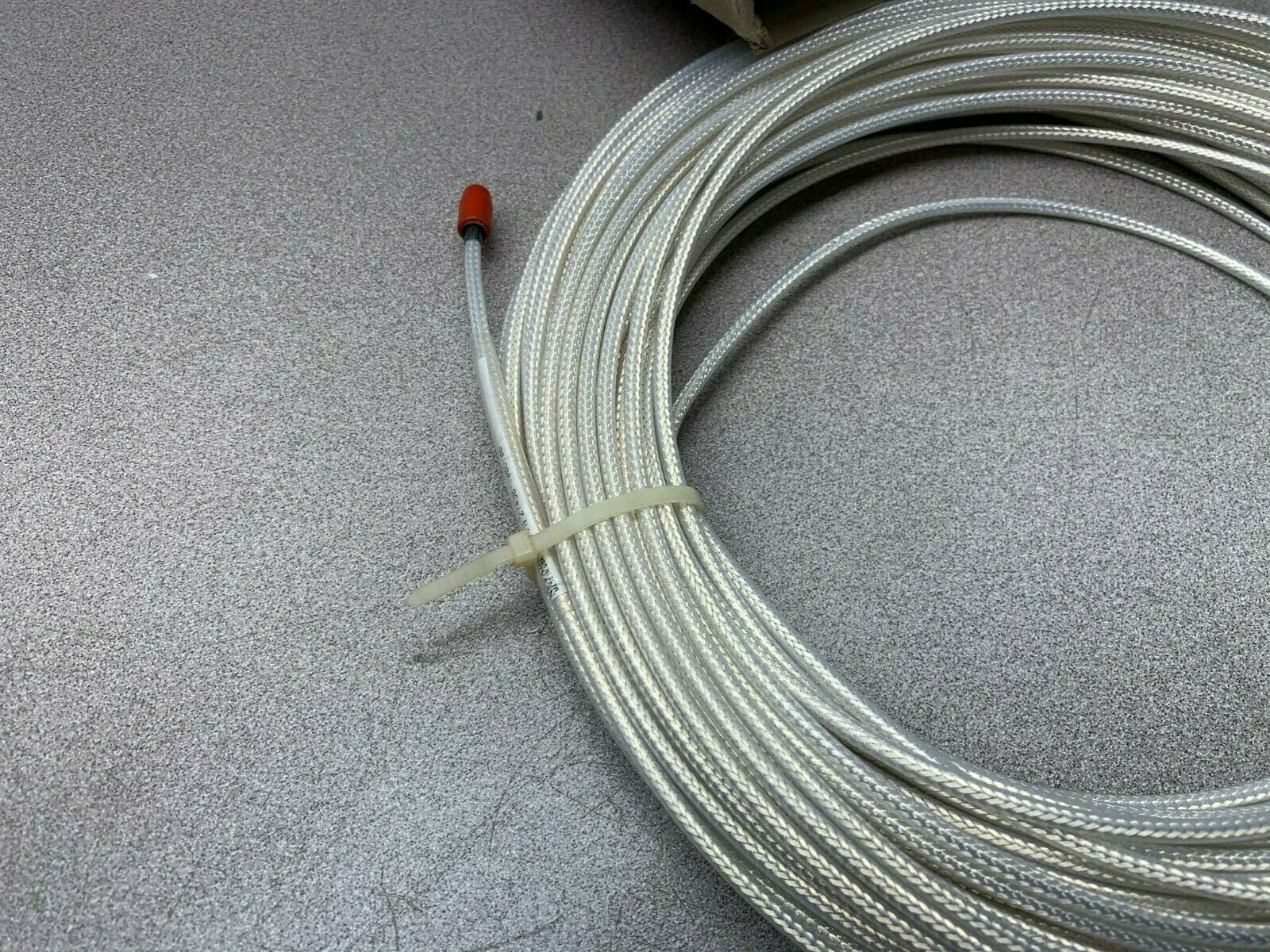 NEW IN BOX BENTLY NEVADA CABLE 27490-1085-00