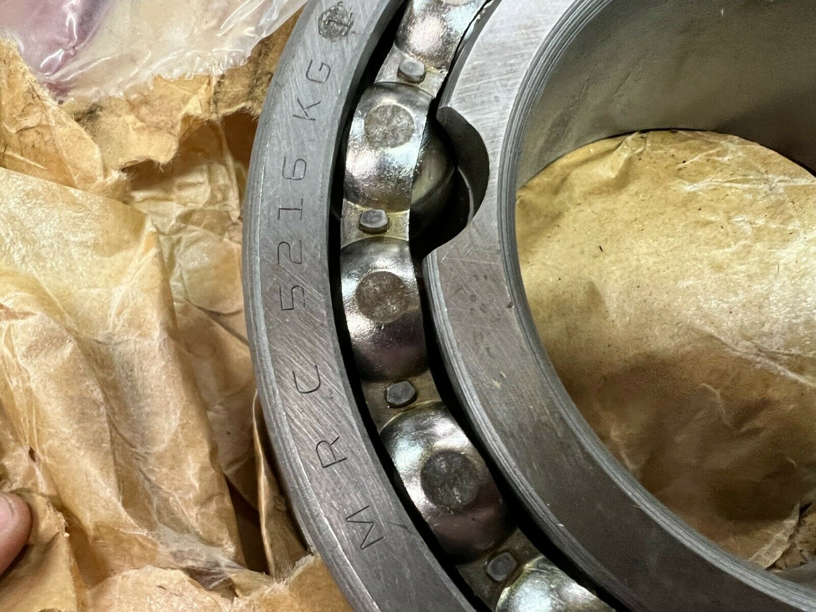 NEW NO BOX MRC ROLLER BEARING 5216 KG1