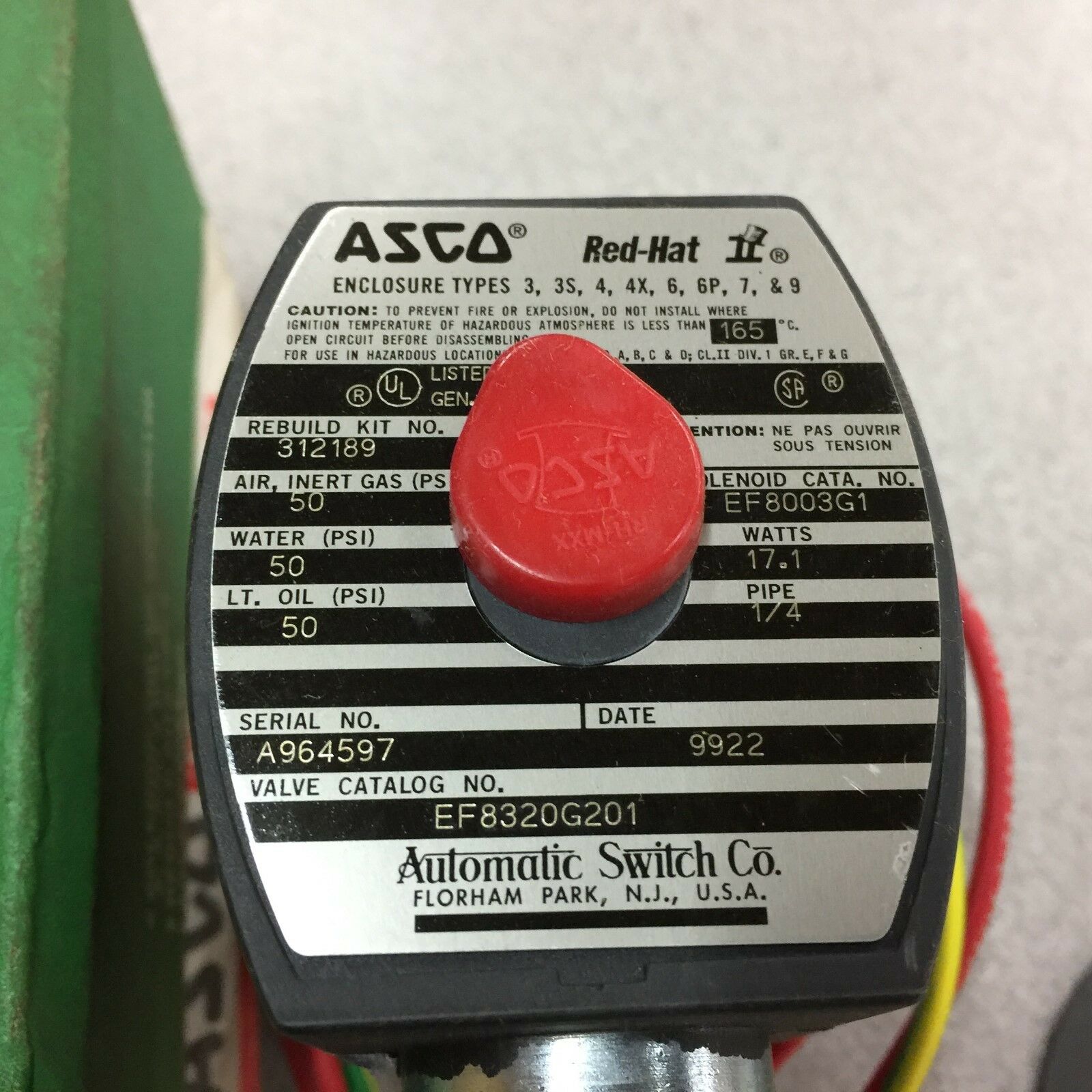 NEW IN BOX ASCO 1/4NPT 50PSI SOLENOID VALVE EF8320G201