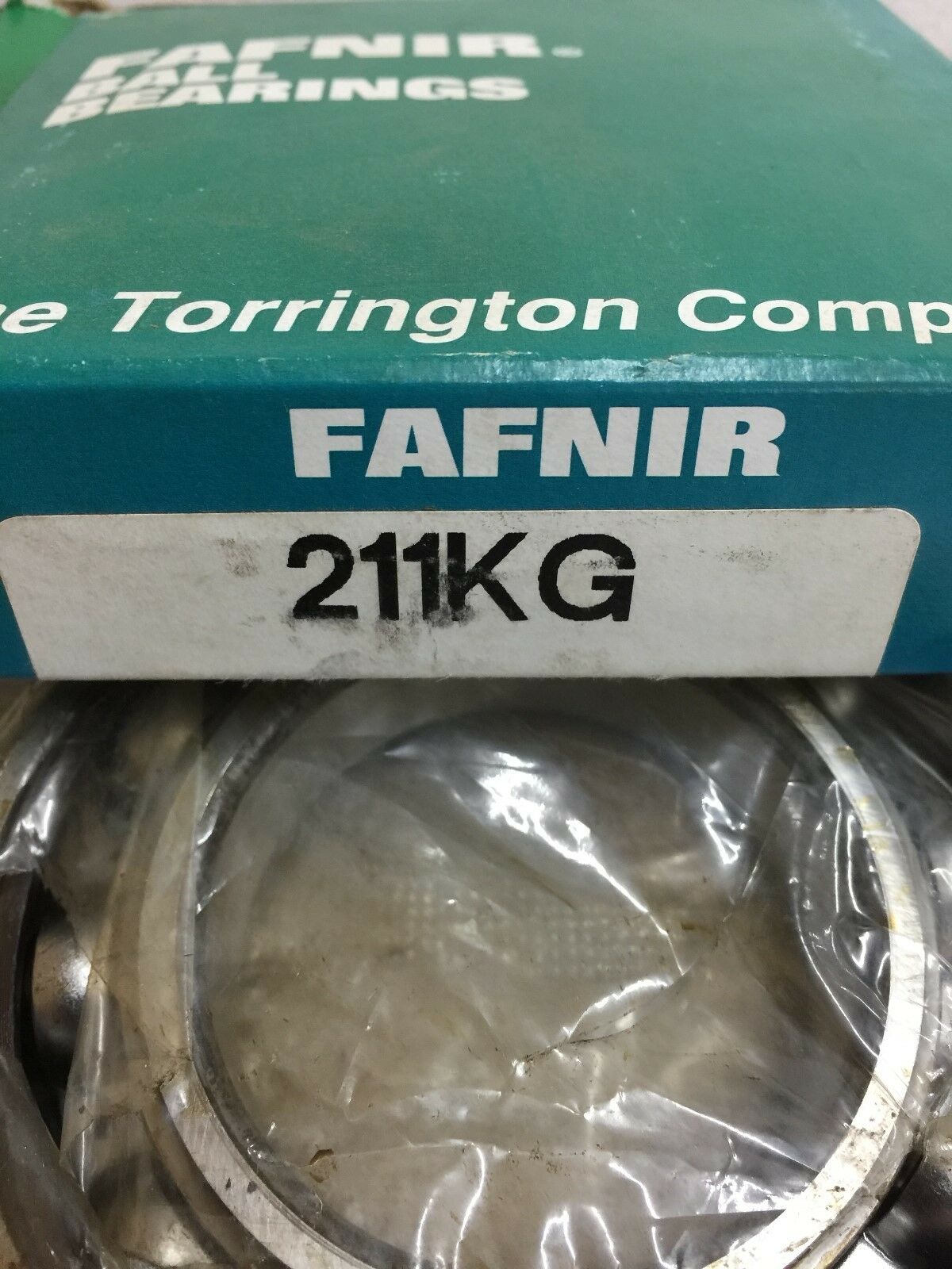 NEW IN BOX FAFNIR BALL BEARING 211KG