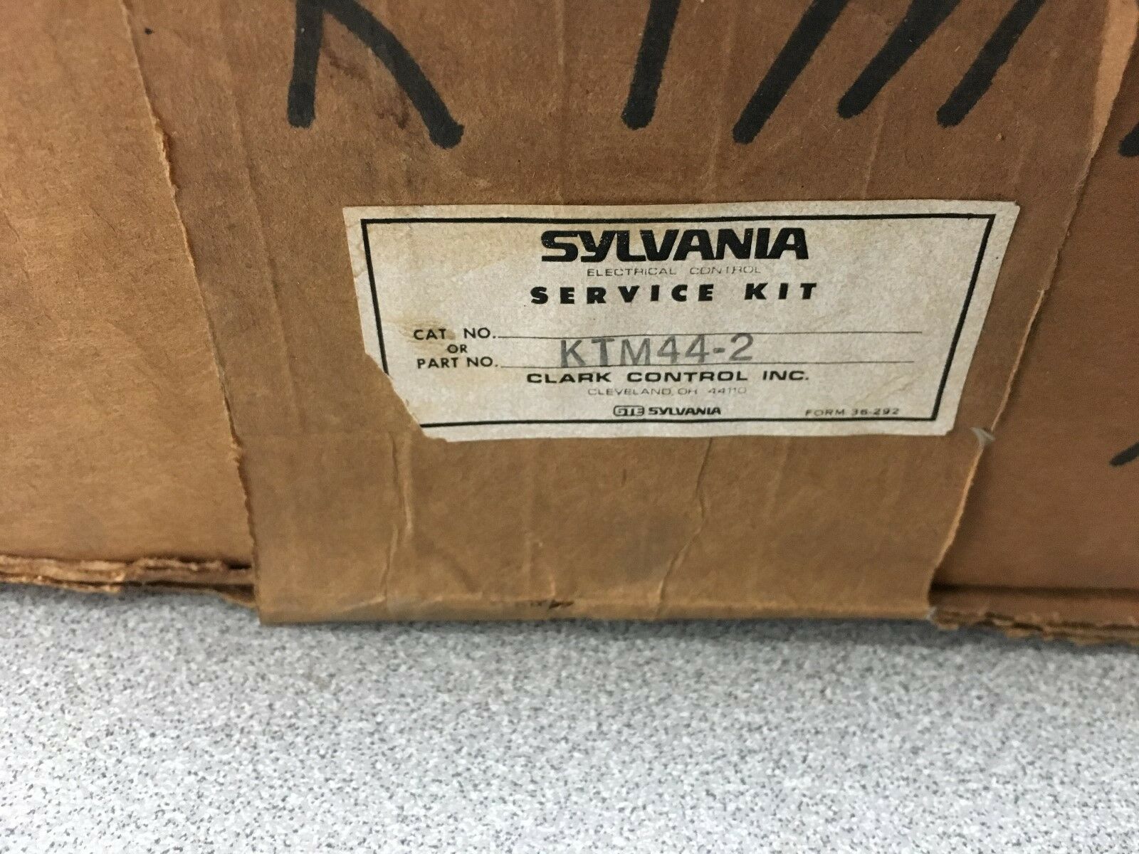 NEW IN BOX SYLVANIA Auxiliary Contact CLARK KTM44-2