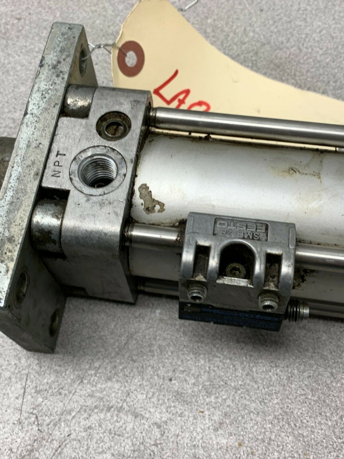 USED FESTO PNEUMATIC AIR CYLINDER DNG-2"-6.5"-PPV-A