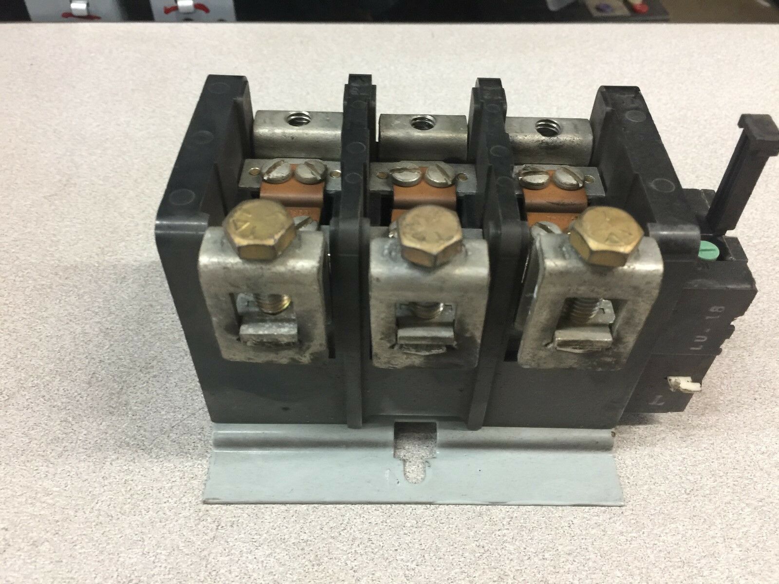 USED GE 600VAC 3POLE OVERLOAD RELAY CR224F 310A