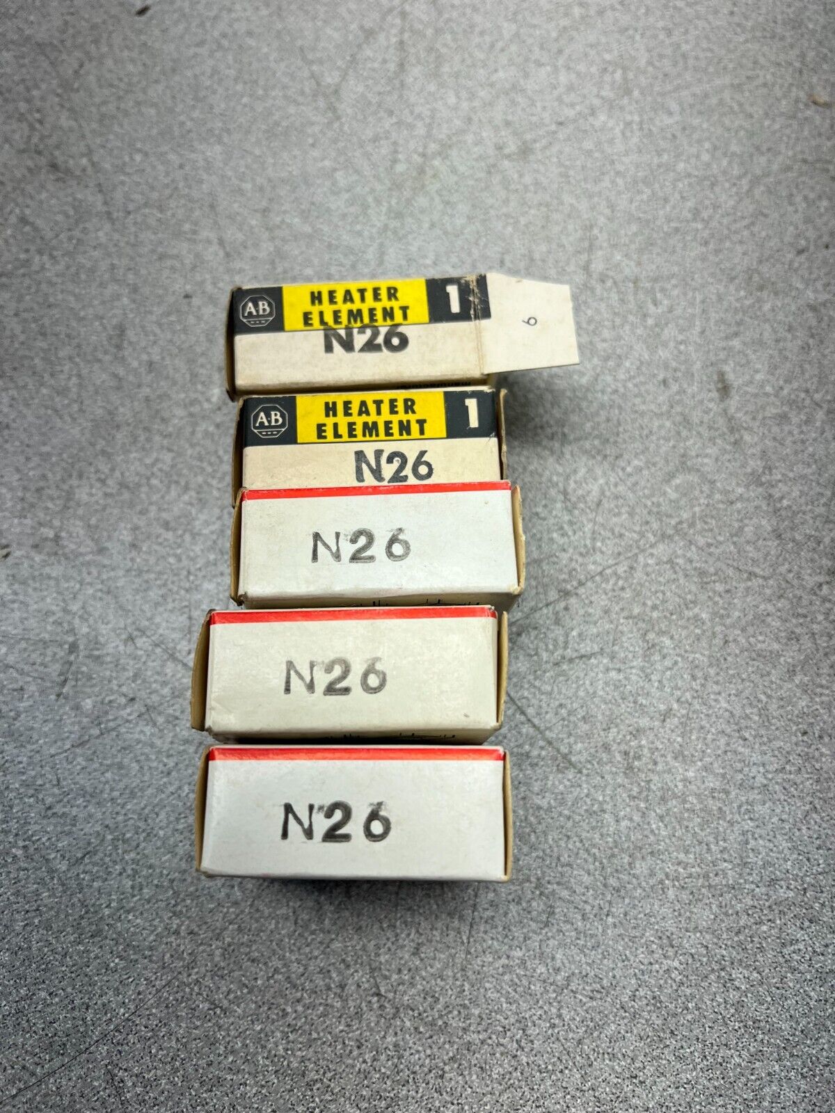 LOT OF 5 NEW IN BOX ALLEN BRADLEY HEATER ELEMENT N26