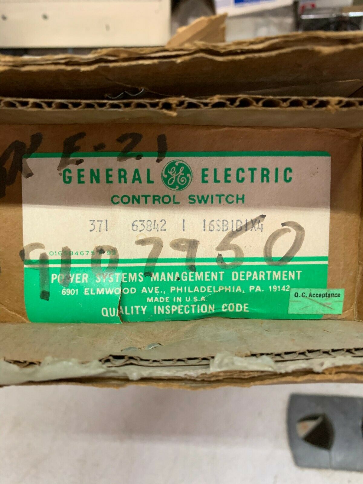 NEW GENERAL ELECTRIC CONTROL SWITCH 371 63842 1 16SB1B1X4