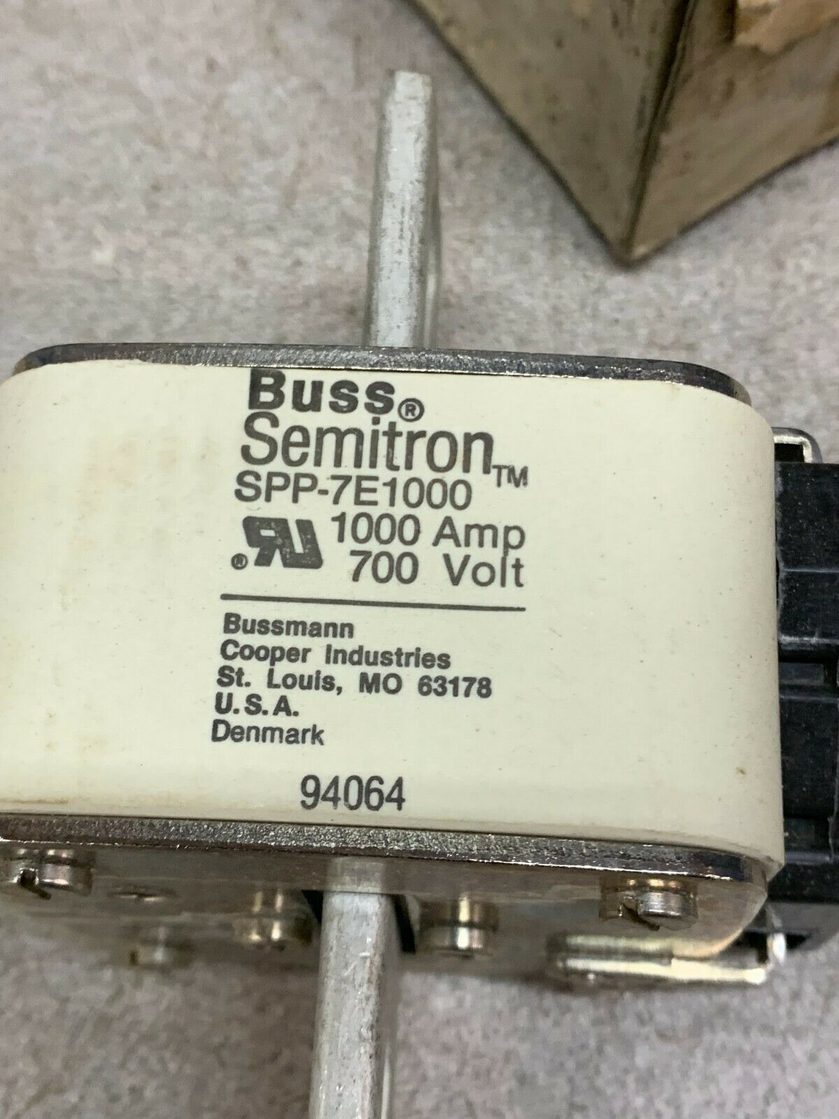 NEW BUSSMANN SEMITRON BUSS 1000AMP FUSE SPP-7E1000