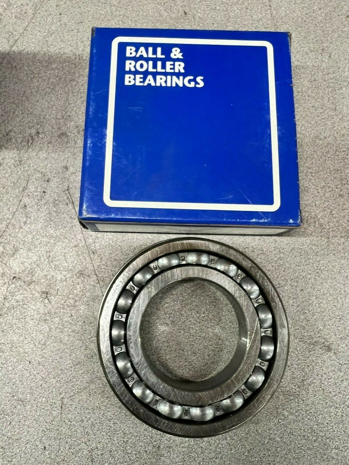 NEW IN BOX NSK B55-S9NX ROLLER BEARING  N1211L