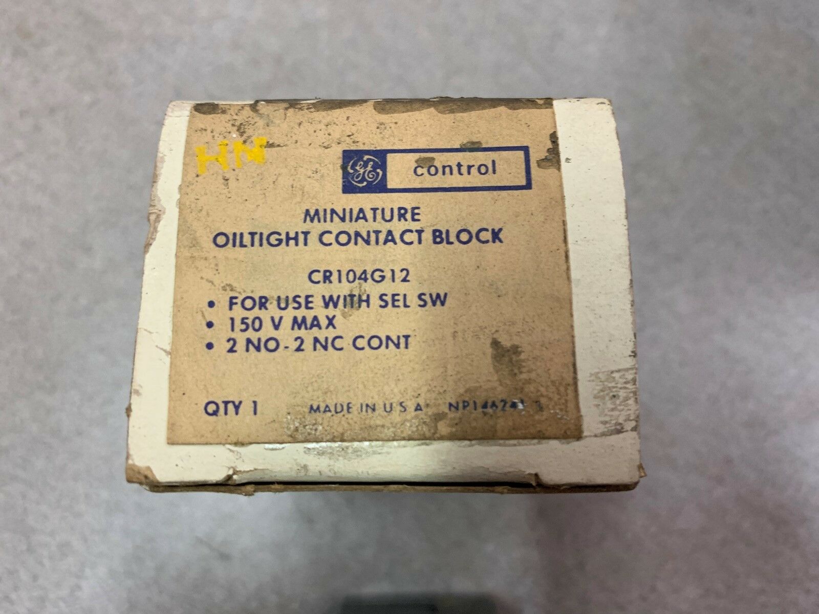 NEW IN BOX GE CONTACT BLOCK CR104G12