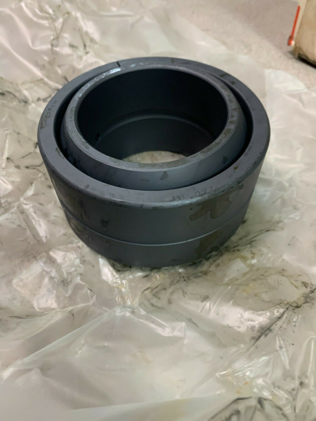 NEW IN BOX IKO SPHERICAL PLAIN BEARING SBB 40