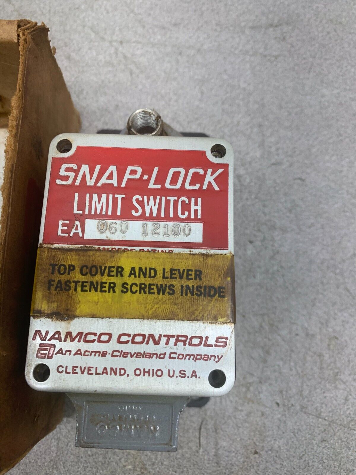 NEW IN BOX NAMCO SNAP-LOCK LIMIT SWITCH EA 060-12100