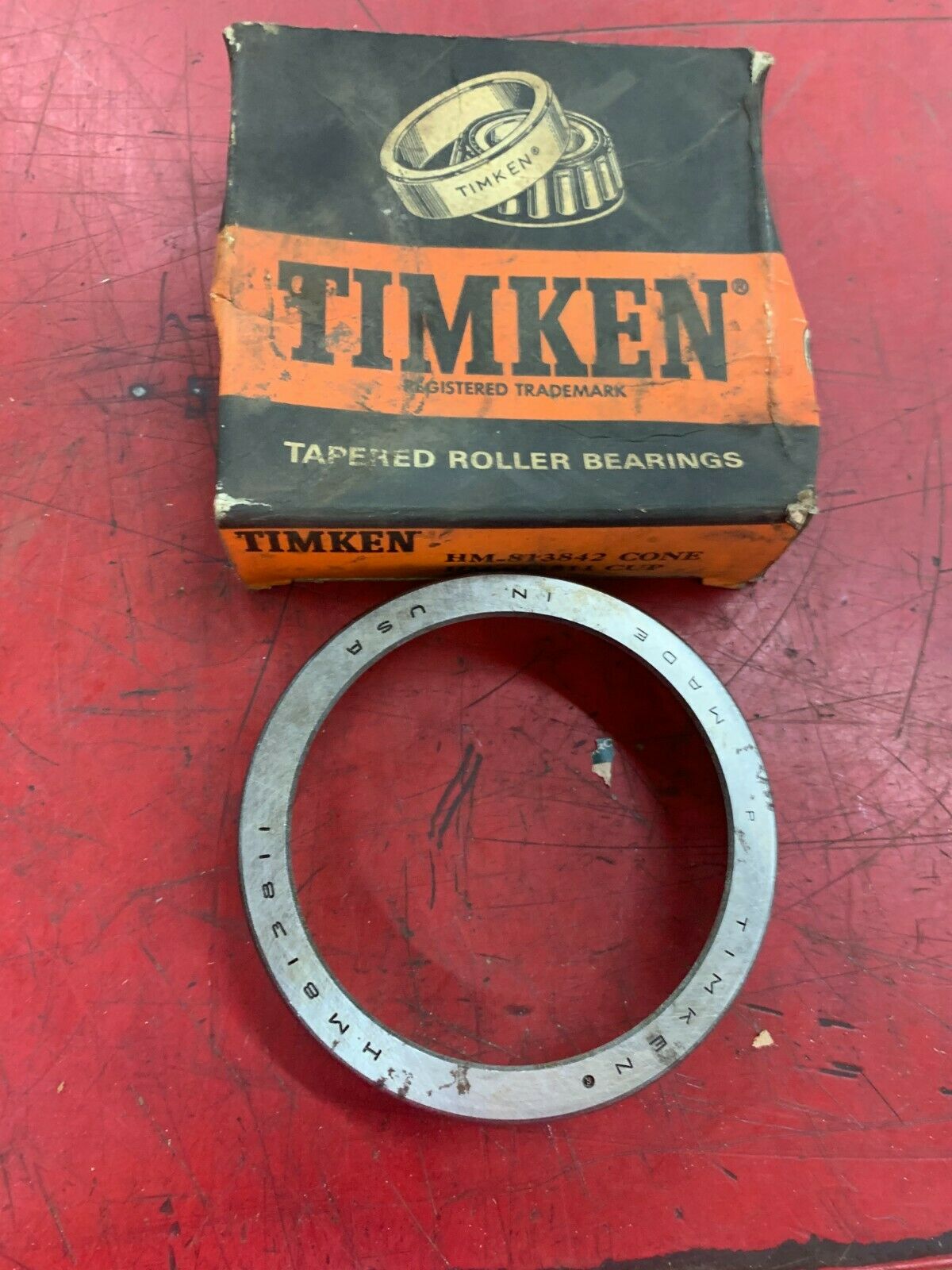 NEW IN BOX TIMKEN BEARING RACE HM813811