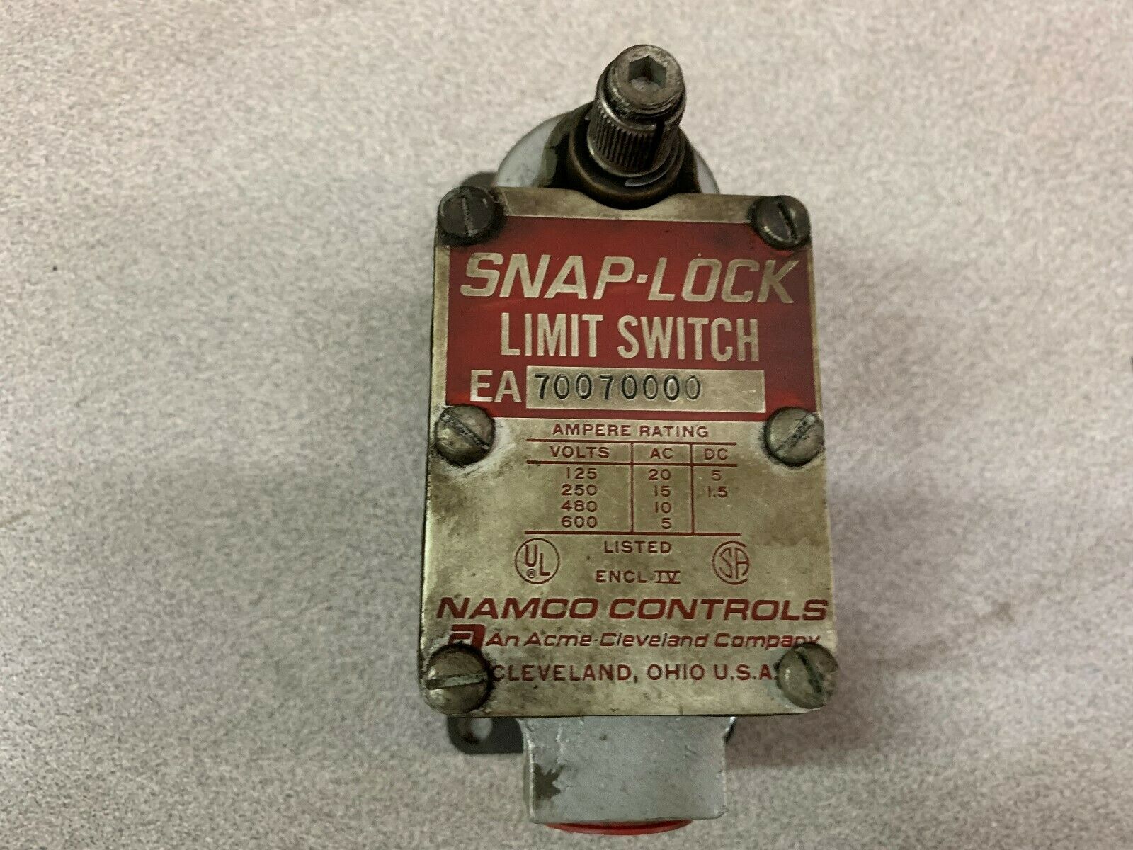 NEW NO BOX NAMCO LIMIT SWITCH 70070000