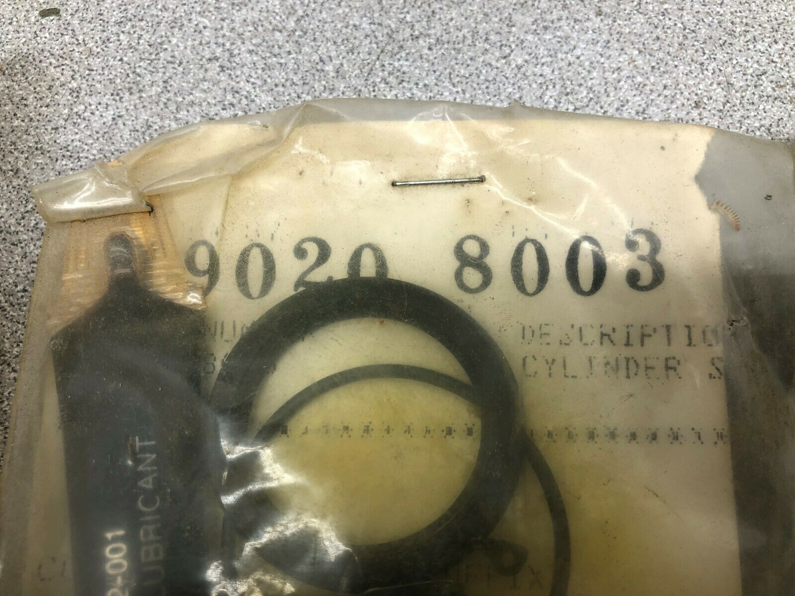 NEW IN ORIGINAL PACKAGE LOT OF 4 PARKER CYLINDER SEAL KIT 19020 8003