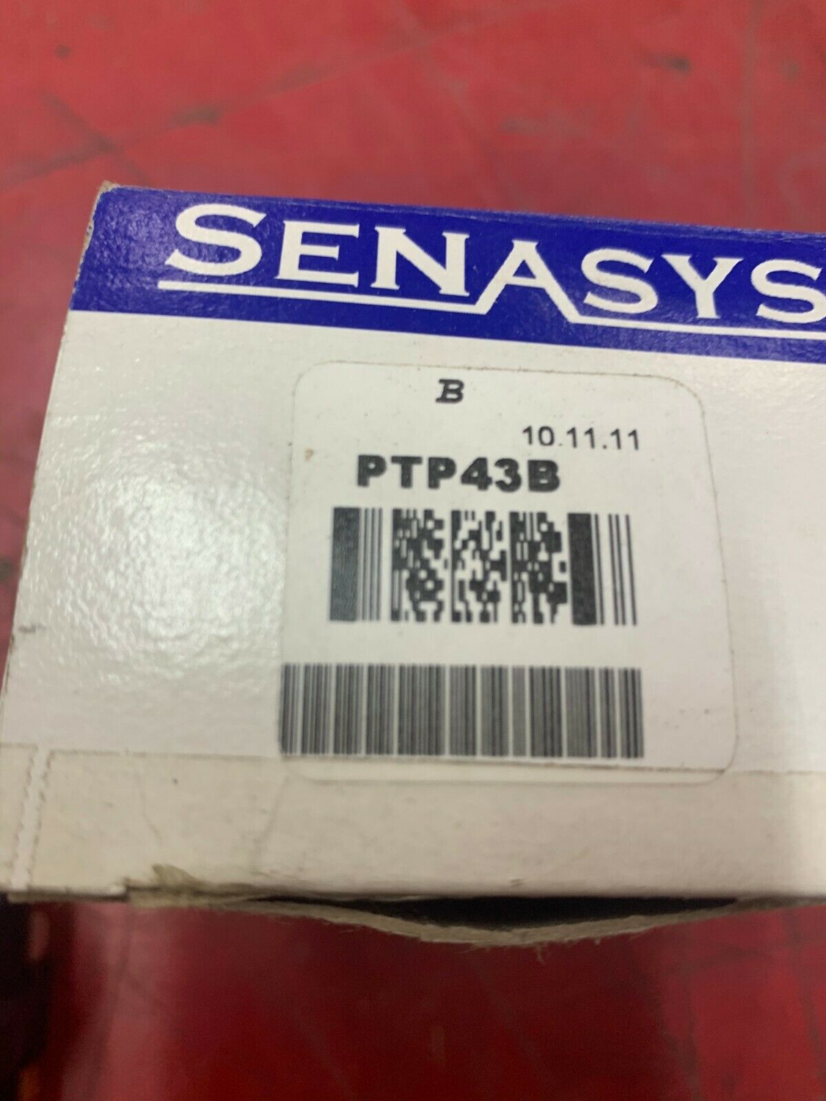 NEW IN BOX SENASYS RED PUSHBUTTON PTP43B