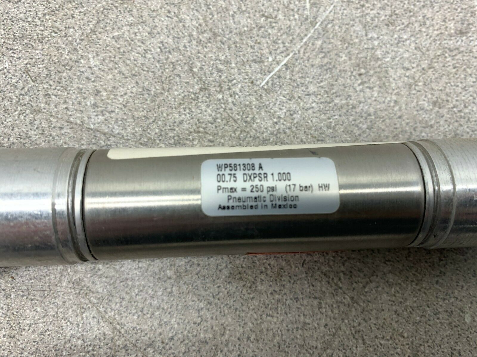 NEW NO BOX PARKER CYLINDER WP581308A