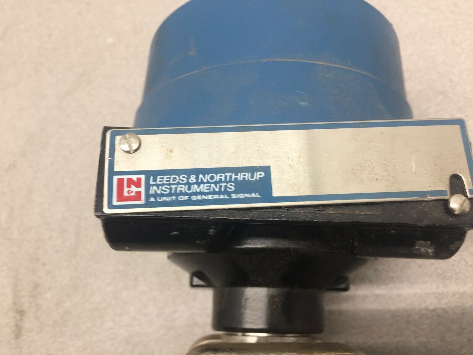 USED LEEDS & NORTHRUP 0"-1" WC 11-48 VDC PRESSURE TRANSMITTER 2610-100-12-SPEC