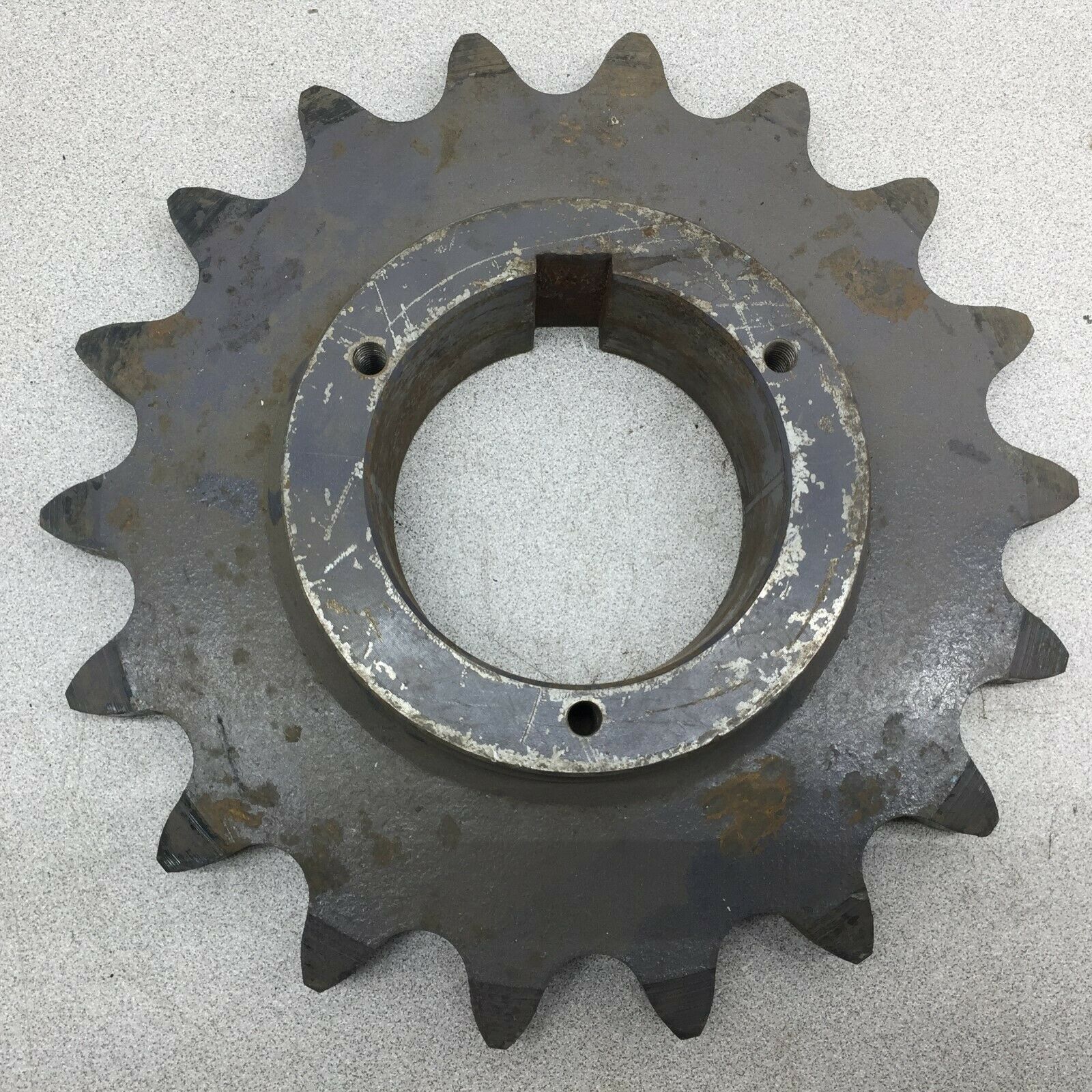 NEW NO BOX BROWNING 18 TOOTH SPROCKET H140R18