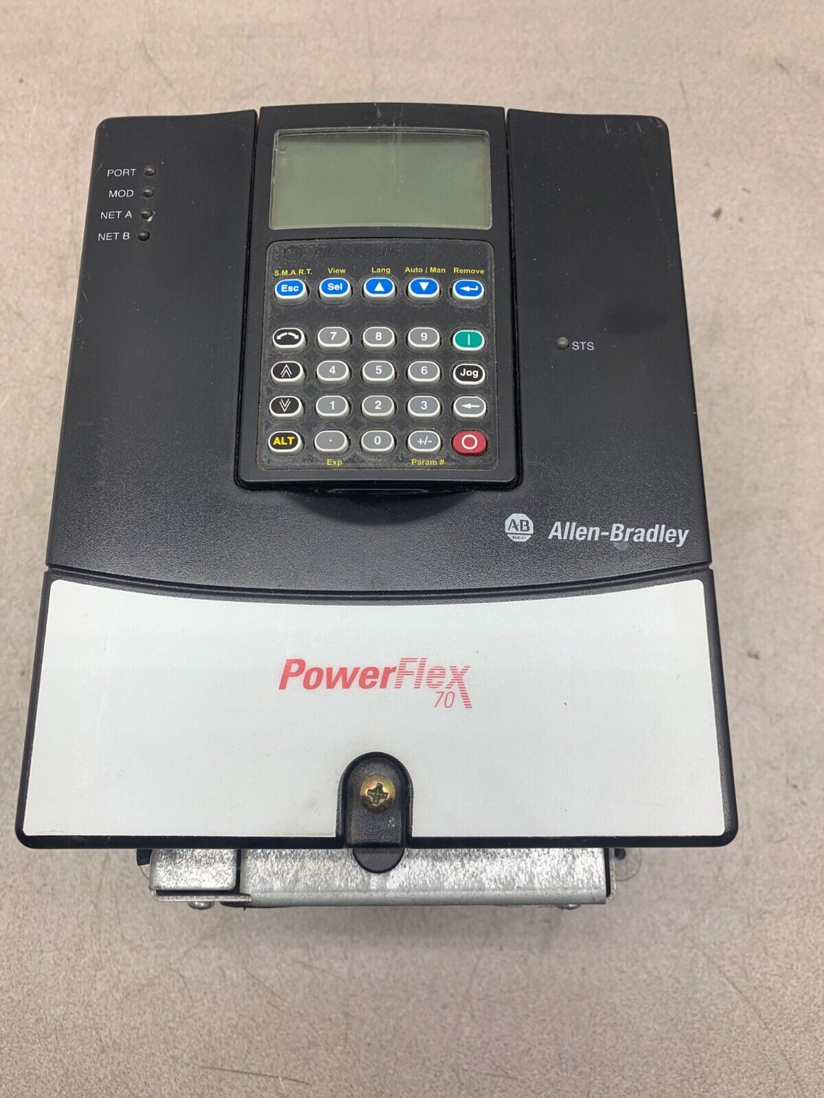 USED ALLEN-BRADLEY 1HP POWERFLEX 70 DRIVE 20AD2P1A3AYNARG0