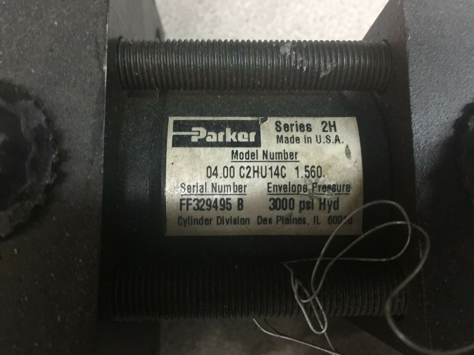 NEW NO BOX PARKER 3000PSI SERIES 2H HYDRAULIC CYLINDER 04.00 C2HU14C 1.560