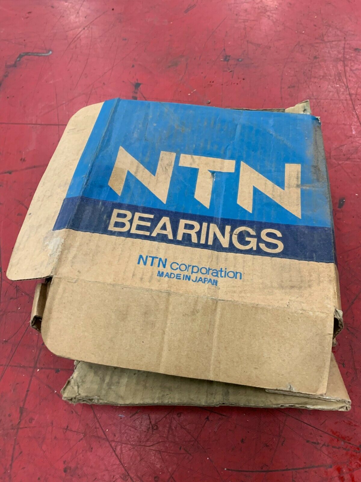 NEW NTN SPHERICAL ROLLER BEARING 22220BD1C3