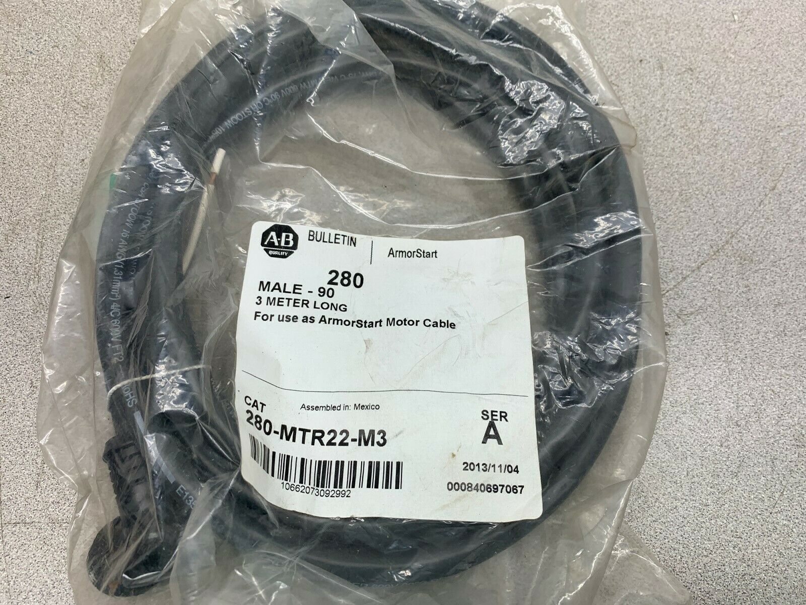 NEW NO BOX ALLEN BRADLEY MOTOR CABLE 280-MTR22-M3 SERIES A