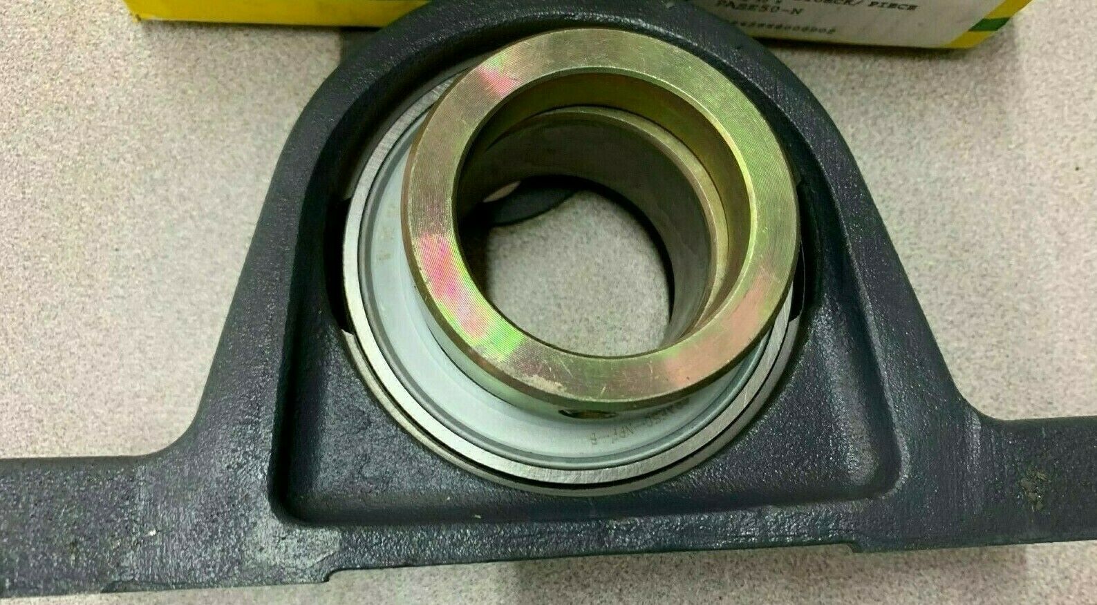 NEW IN BOX INA PILLOW BLOCK BEARING PASE50N