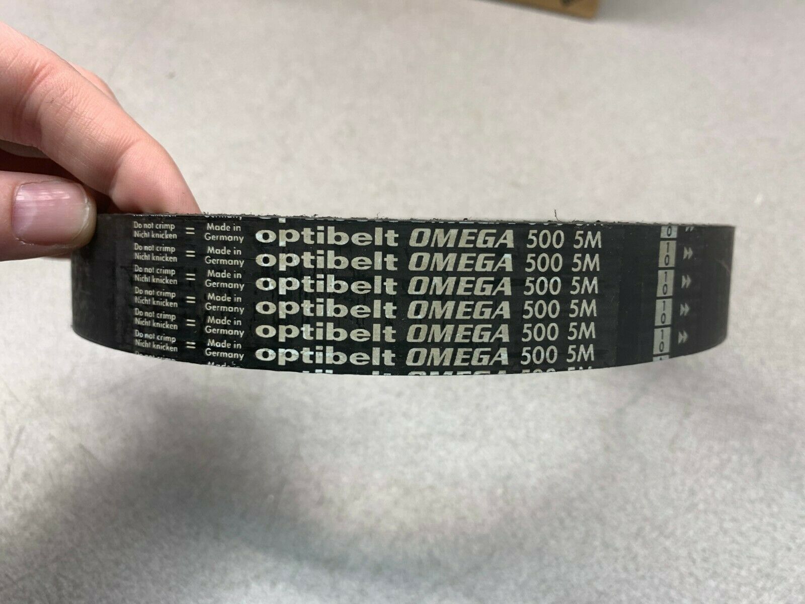 NEW NO BOX OMEGA BELT 5005M